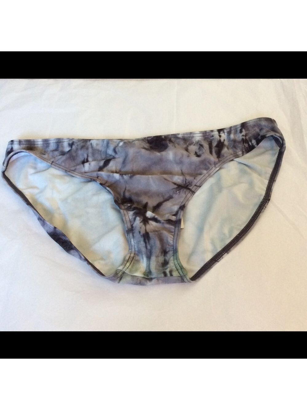 Island Escape Tie Dye Swim Bottoms NWT